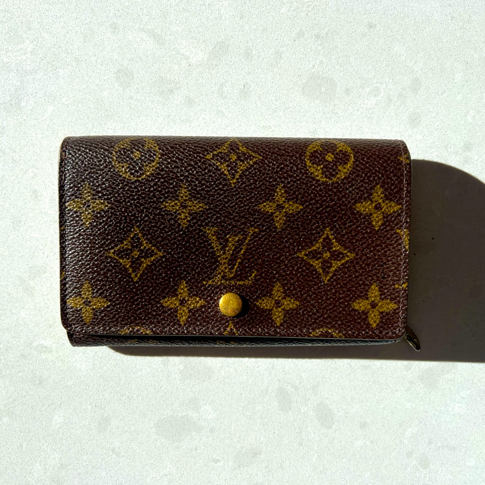 Louis Vuitton  🤎 Monogram Porte Monnaie Tresor Wallet LV